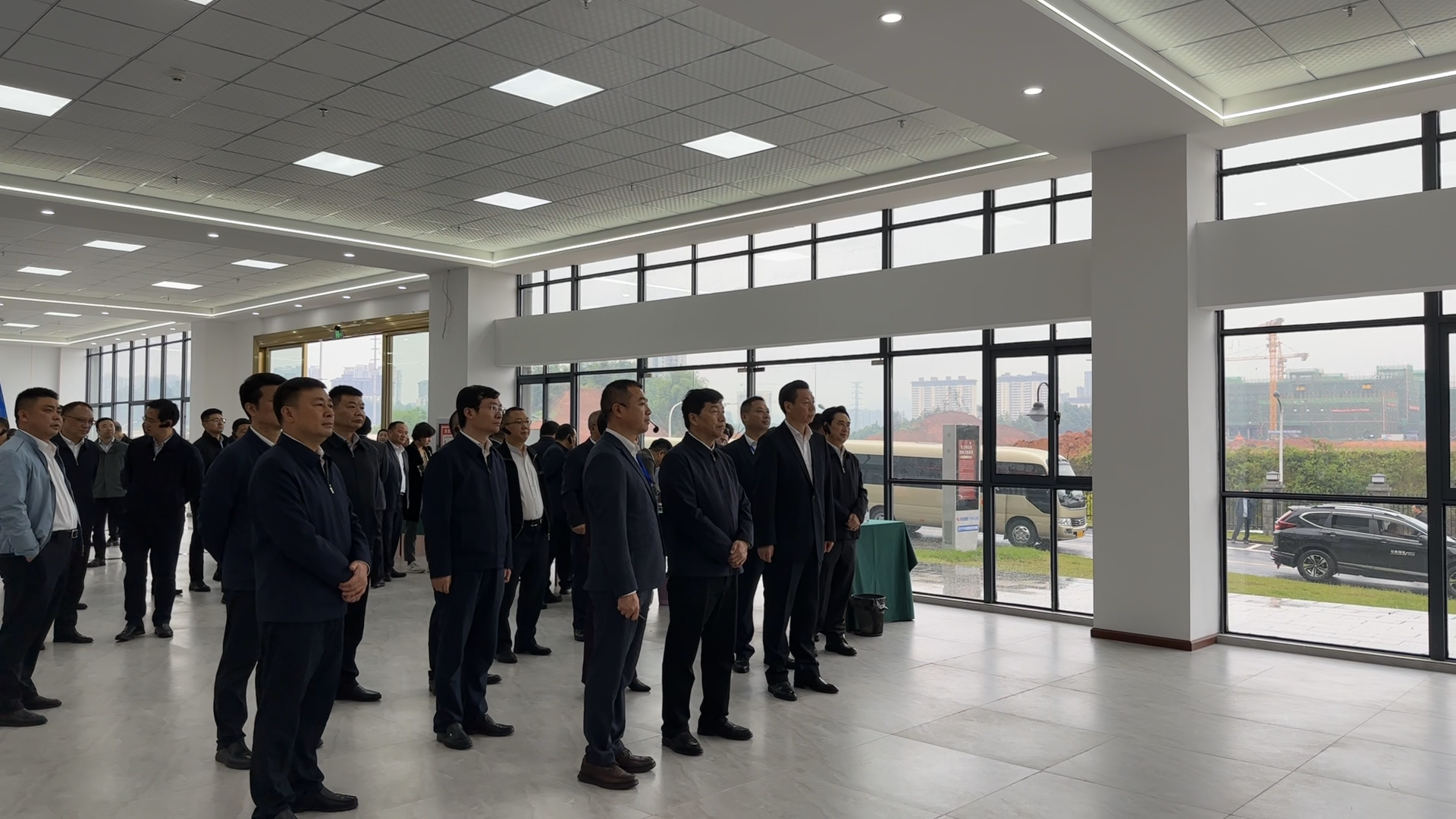 恩施州委、州政府領(lǐng)導(dǎo)一行蒞臨我司參觀考察