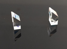 Polarization combiner