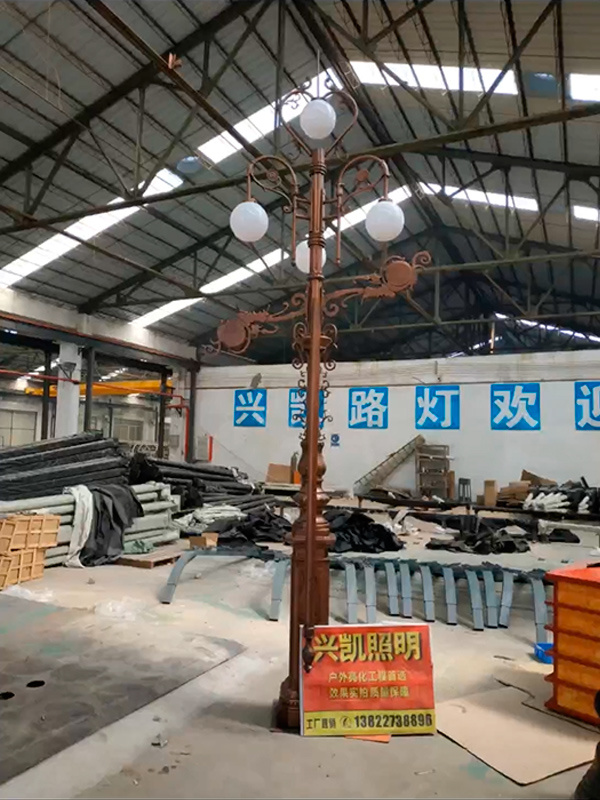 Dongguan Huawei headquarters intelligent barrier street lamp Dongguan Huawei headquarters intelligent barrier street lamp