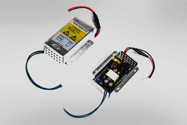 UPS2001 switching power supply