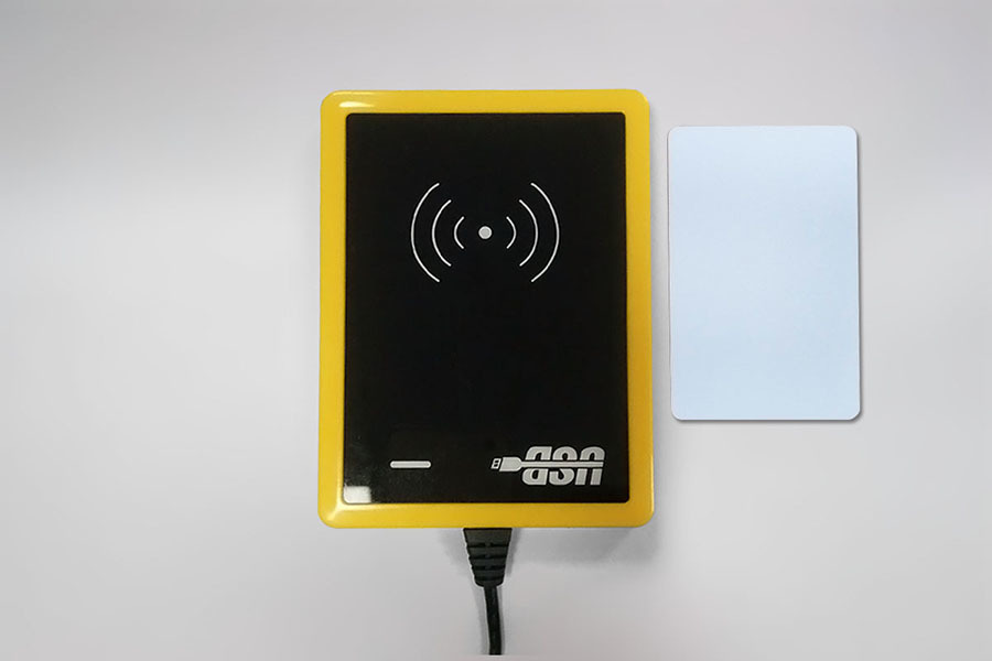 EDWAC1005 card reader