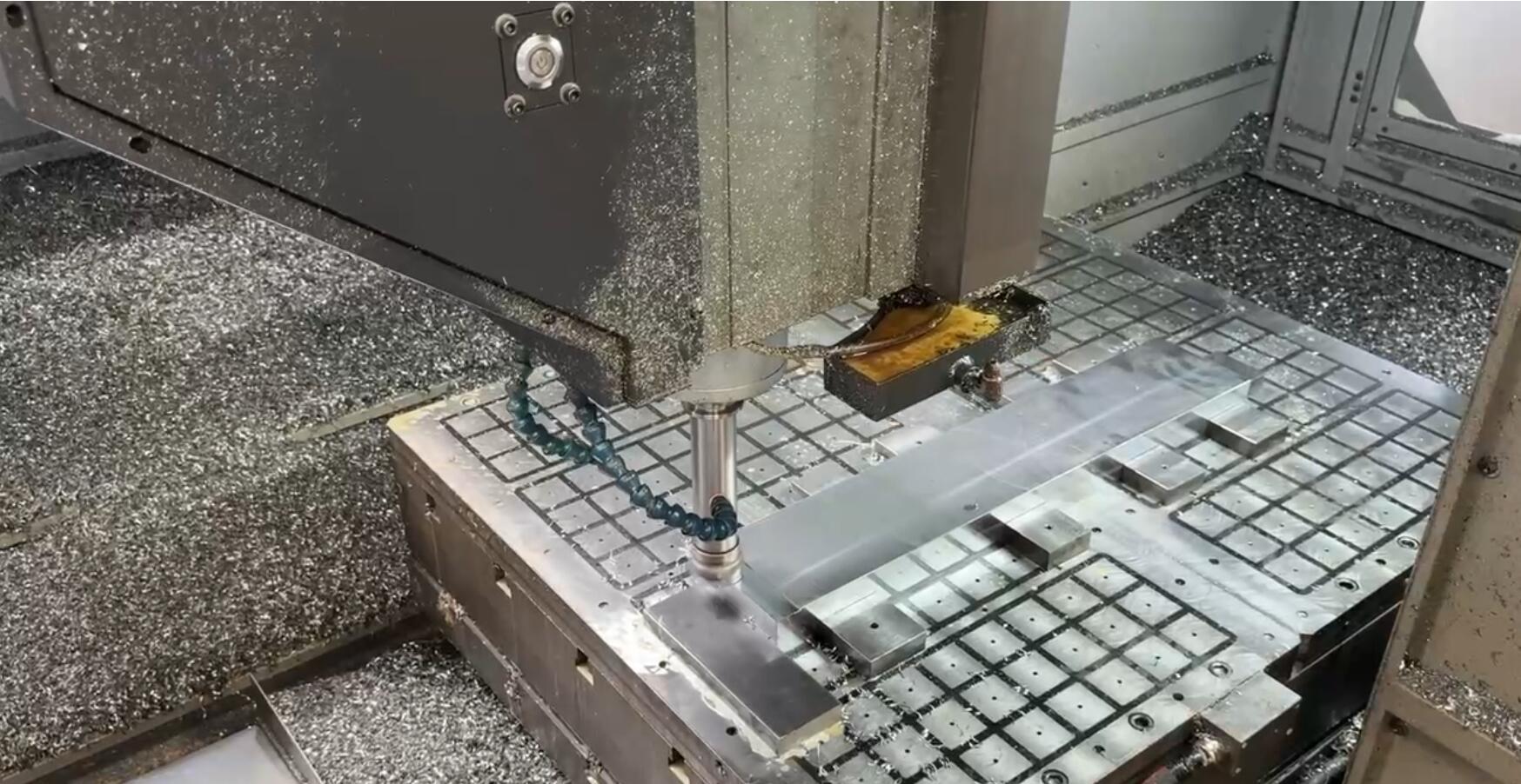 视频标题