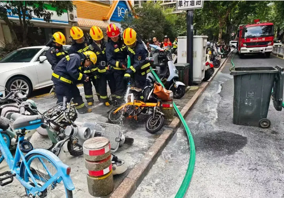 【安全生产月】应急救援基础牢，火情面前显真章——公司驻浙大妇院安保队员60秒扑灭火情