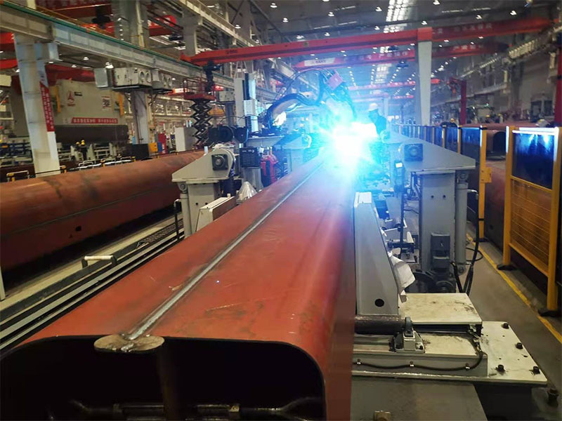 Boom welding production line project