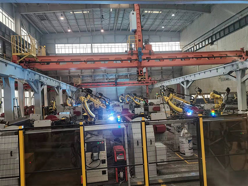 Outrigger welding production line