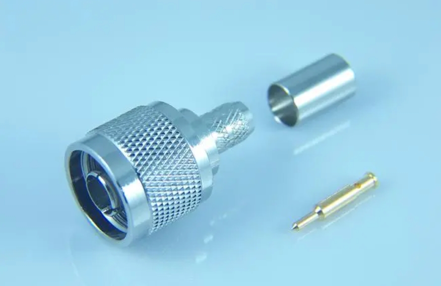 What are the types of RF coaxial connectors?