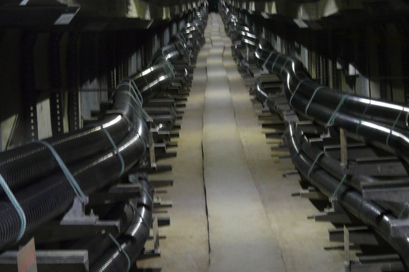 When a large number of cables are laid in groups, will the current carrying capacity of the cables be reduced?