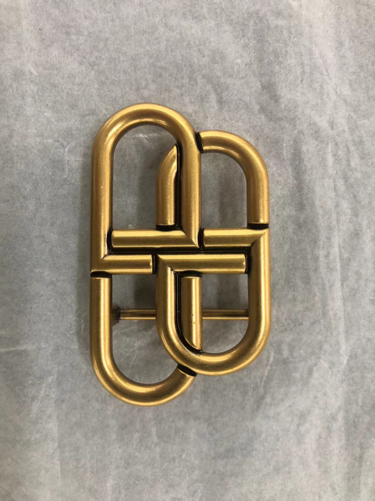 Belt buckle