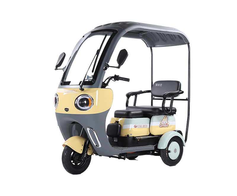 Battery-Powered Pedicab Eco-Friendly City Commuting A7T