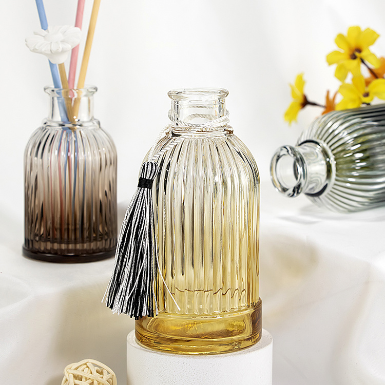 200ml crimp neck round vertical line shape reed diffuser aroma glass bottle B260