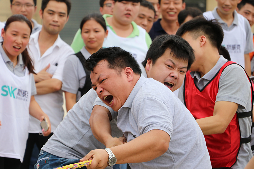 Tug of war activities