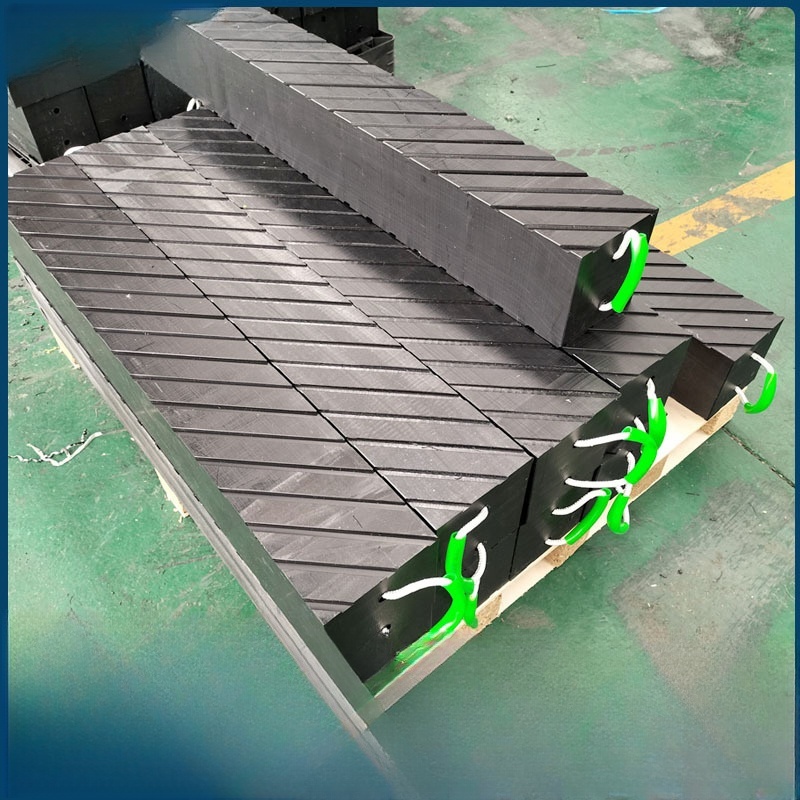 Crane outrigger pads