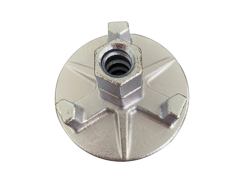 Three jaw nut