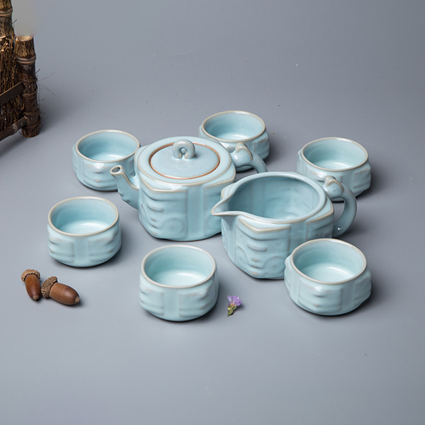 La elegancia intemporal de la porcelana blanca: Una mirada más cercana