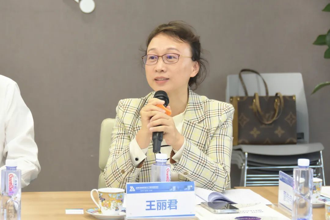1-2205261P531S8.jpg
