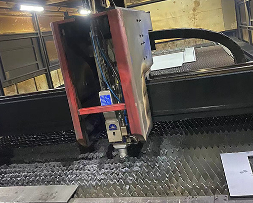 【Repair Service】Replacing laser lens of 4KW cutting head 【Repair Service】Replacing laser lens of 4KW cutting head