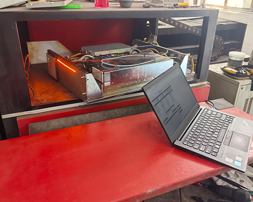 【Repair Service】IPG 700W laser source replacing laser modules