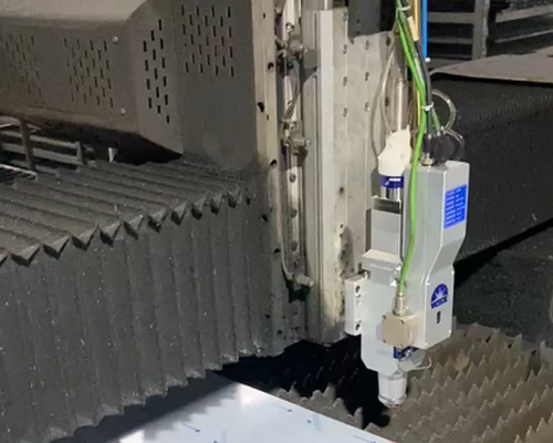 【Repair Service】Installing voltage regulator 【Repair Service】Installing voltage regulator