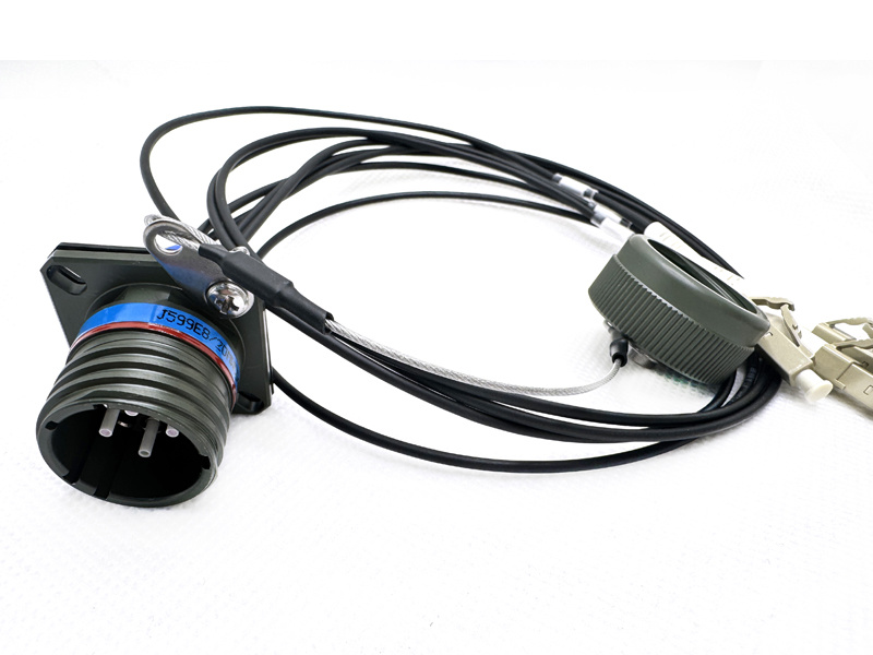 J599E8系列擴束型光纖連接器