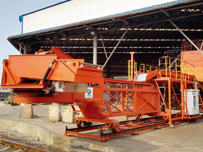 Intelligent Bagged Cargo Loading and Unloading Vehicle