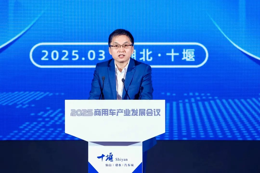 https://mmbiz.qpic.cn/mmbiz_jpg/SZJu34rlxuvKHd9hLia6YsaSBh530Yia1foMqrF7icy13Y6ABicICRd9ej84PZqiaibpF9sf61tIdo2IQD4cf63xxfZA/640?wx_fmt=jpeg&from=appmsg