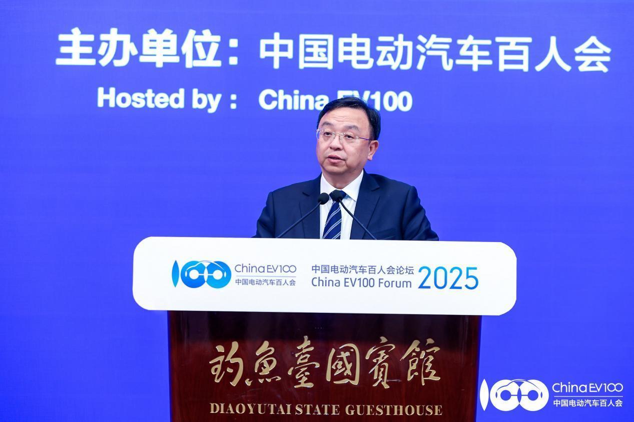 下-比亞迪股份有限公司董事長兼總裁王傳福 