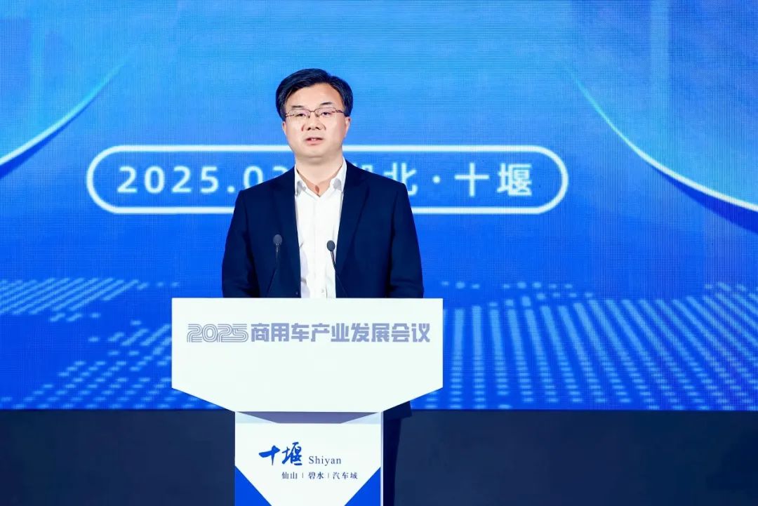 https://mmbiz.qpic.cn/mmbiz_jpg/SZJu34rlxuvKHd9hLia6YsaSBh530Yia1fJiaX7BB9iamtviaJJnRDCwvAKmia4KyZWxSmhXaWo2RSM5LyianEKIrPx5A/640?wx_fmt=jpeg&from=appmsg