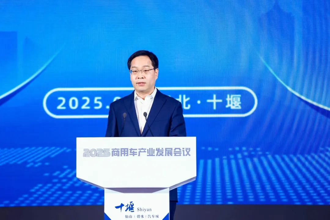 https://mmbiz.qpic.cn/mmbiz_jpg/SZJu34rlxuvKHd9hLia6YsaSBh530Yia1fN2mGFGwQpWoD5jZjfrniaqpbnA4hndsLJeILOiaWhqHruJgkNC7eOogw/640?wx_fmt=jpeg&from=appmsg