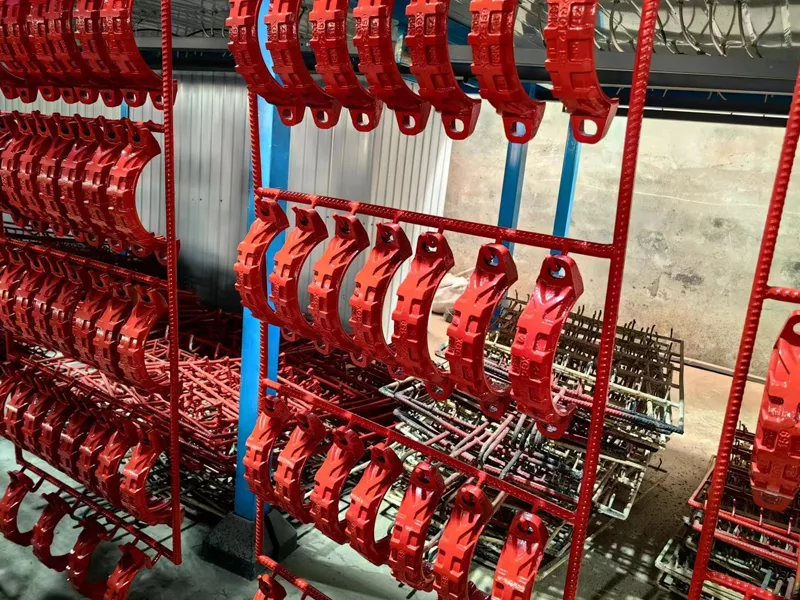 Operation of groove pipe fittings elbow