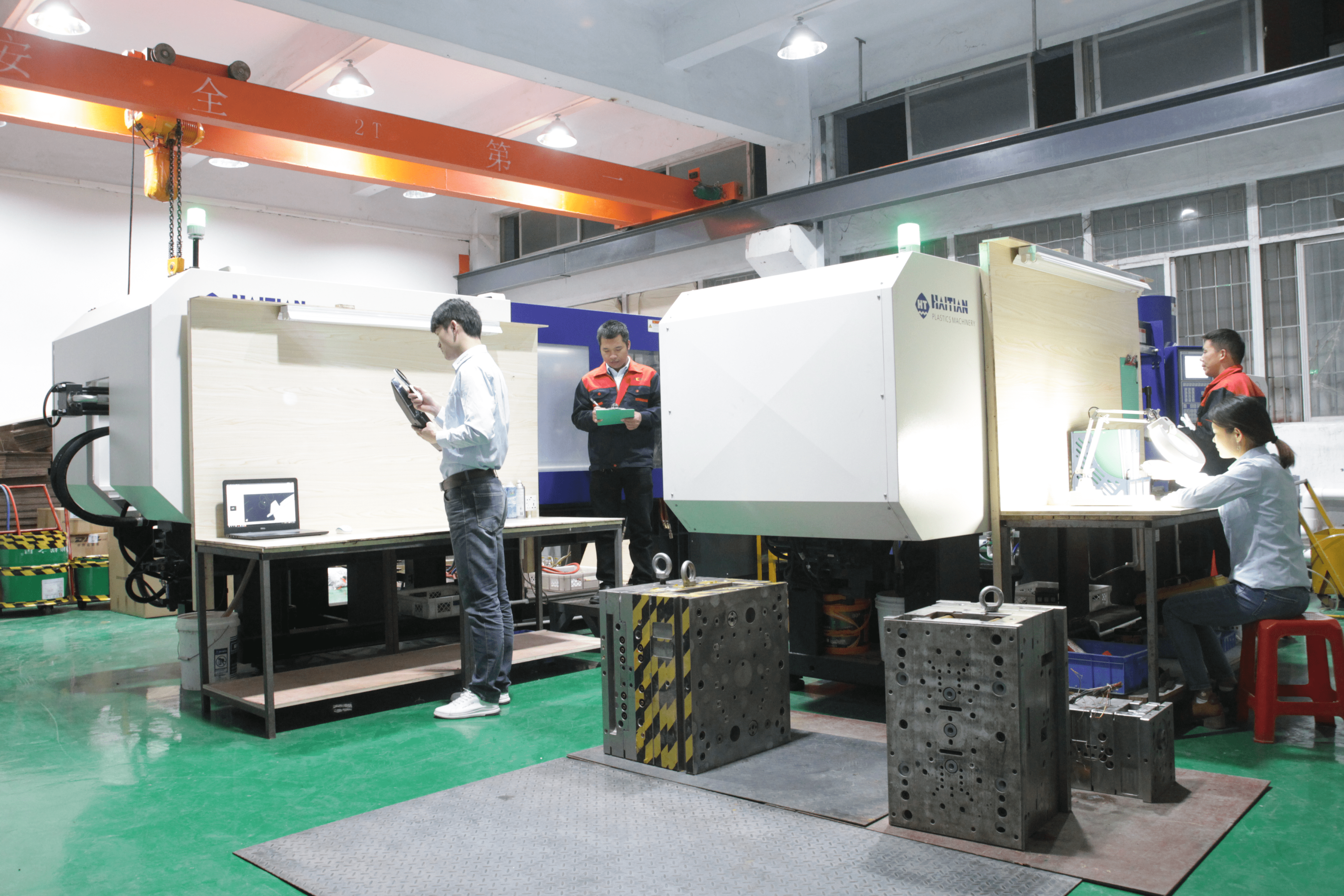 Customizable Molding Services Customizable Molding Services