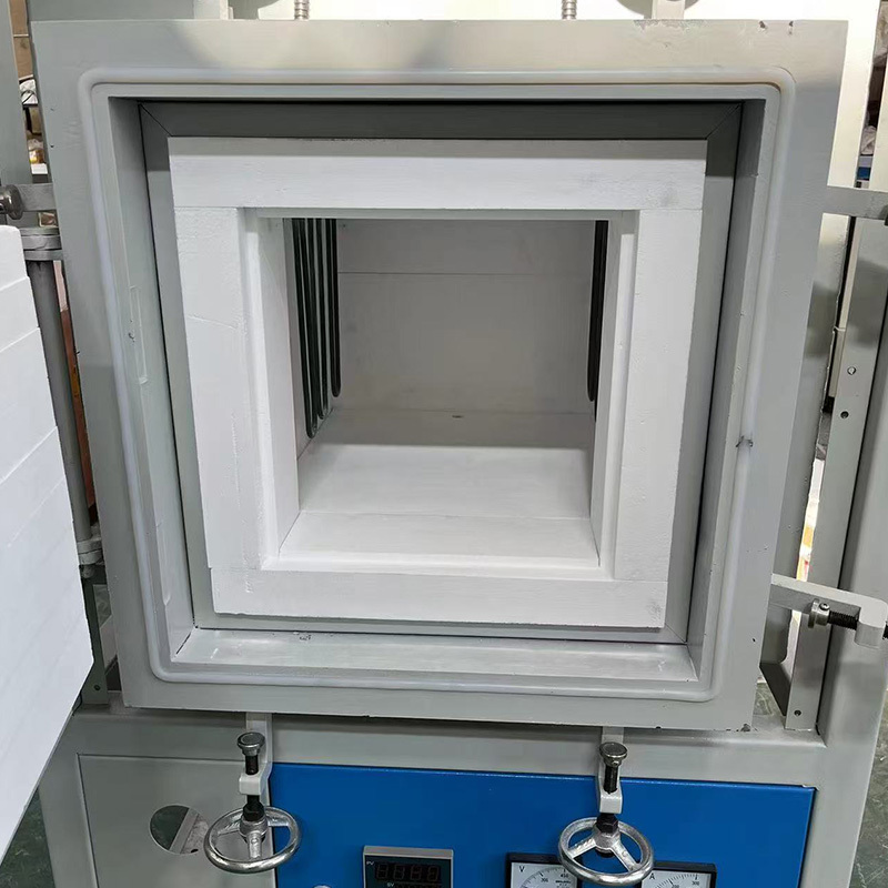 What types of chamber furnace calibration are available