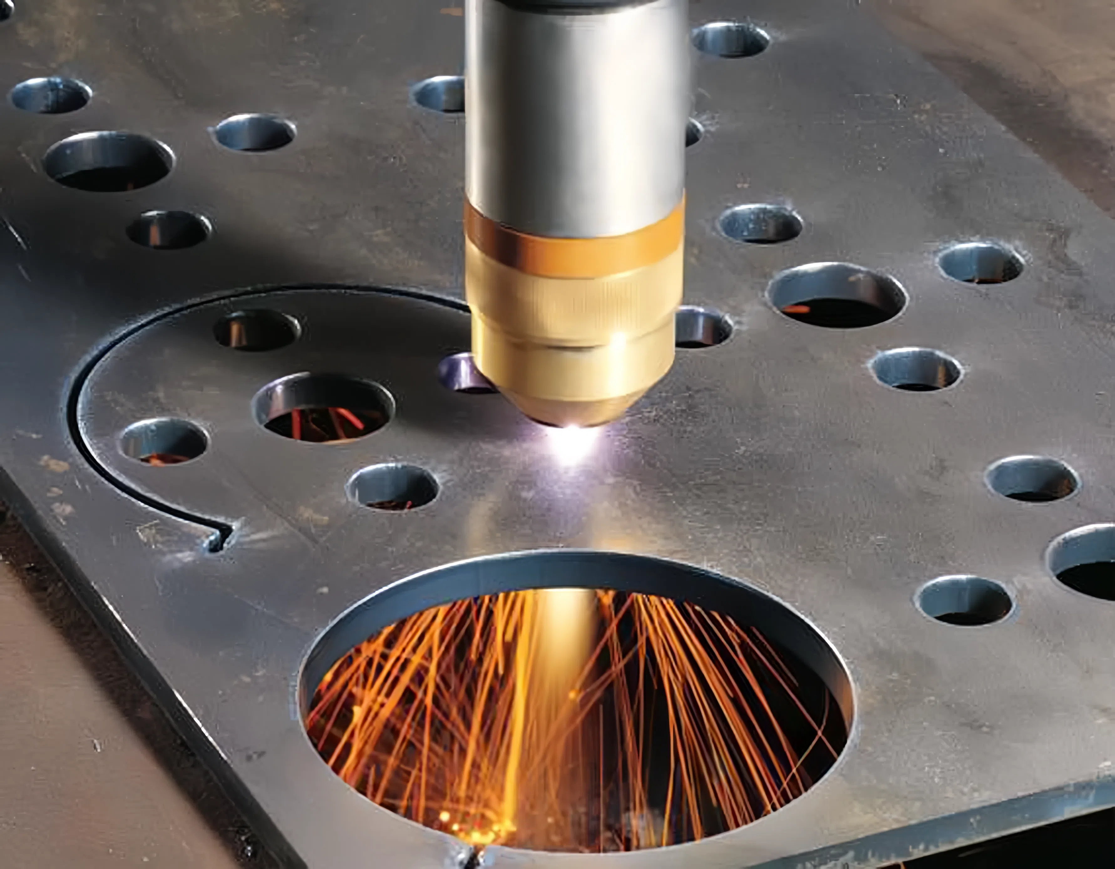 LA03 Best selling Laser cutting parts