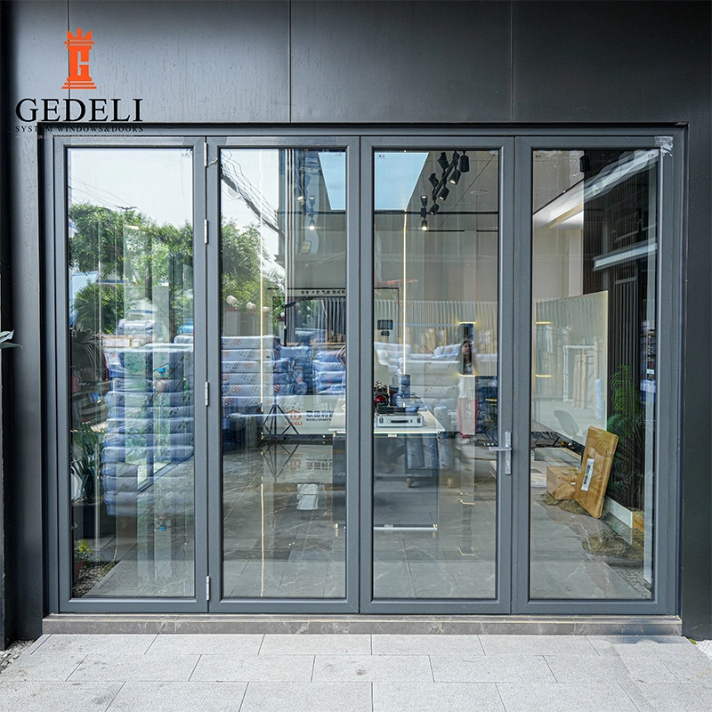 75 Heavy-Duty Folding Door 75 Heavy-Duty Folding Door