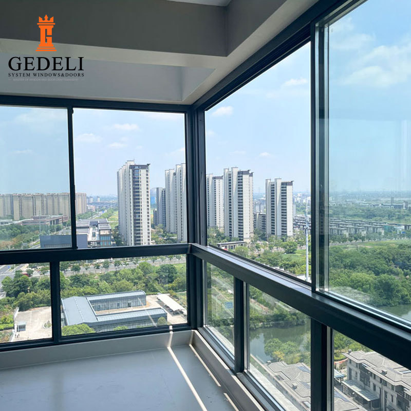 128 Suspended Sliding Window