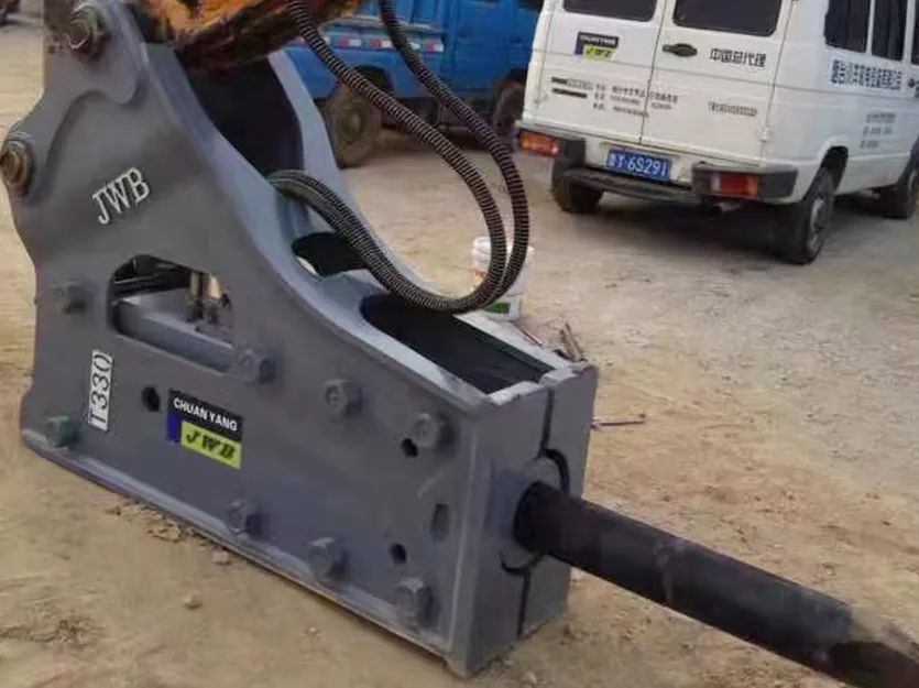 What is a hydraulic breaker? What models are available?