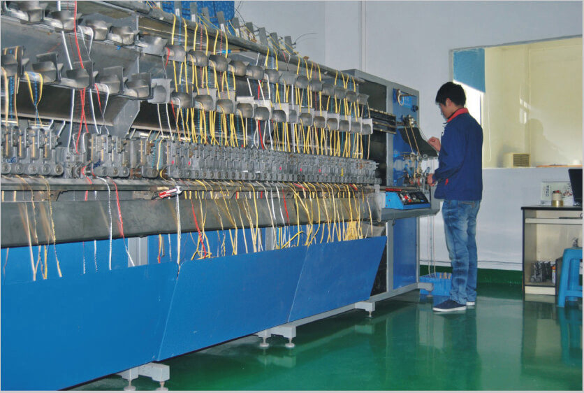 Automatic discharge machine