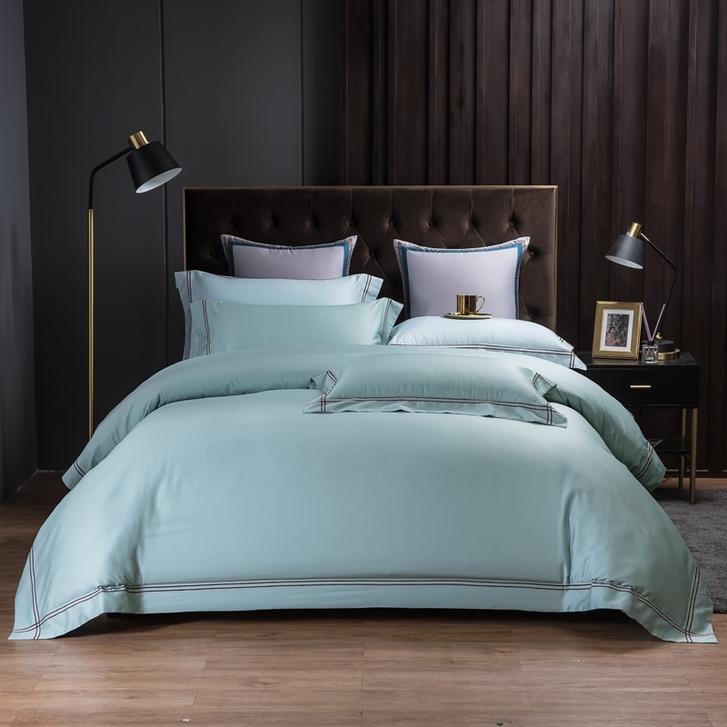 2020 new hotel-style 100% cotton 4-piece bedding set in a light luxury solid color style