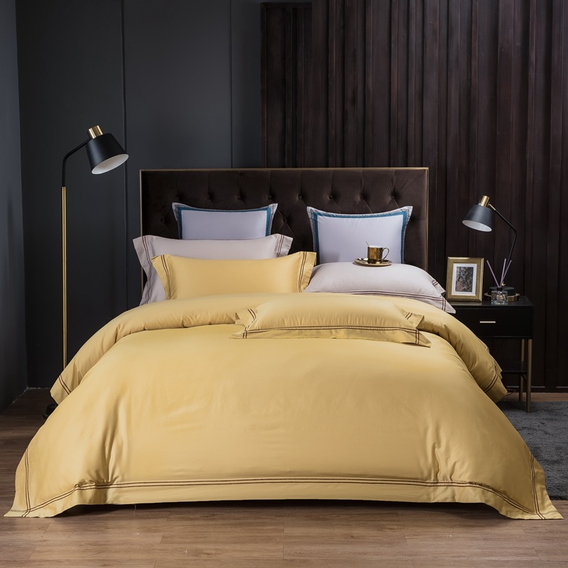 2020 new hotel-style 100% cotton 4-piece bedding set in a light luxury solid color style