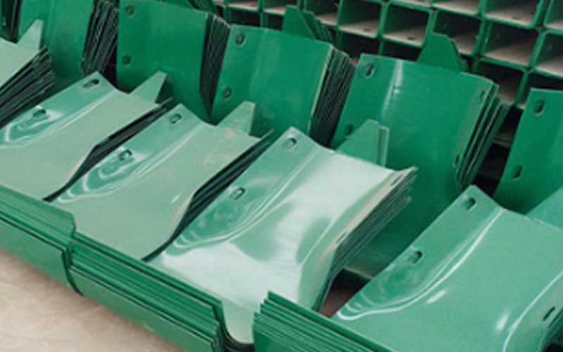 Guardrail end