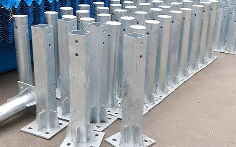 Guardrail column