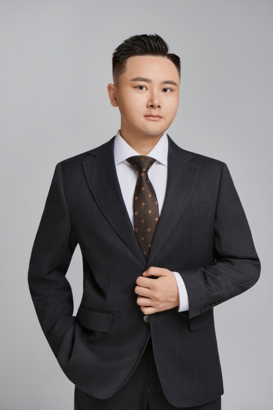 吴奇