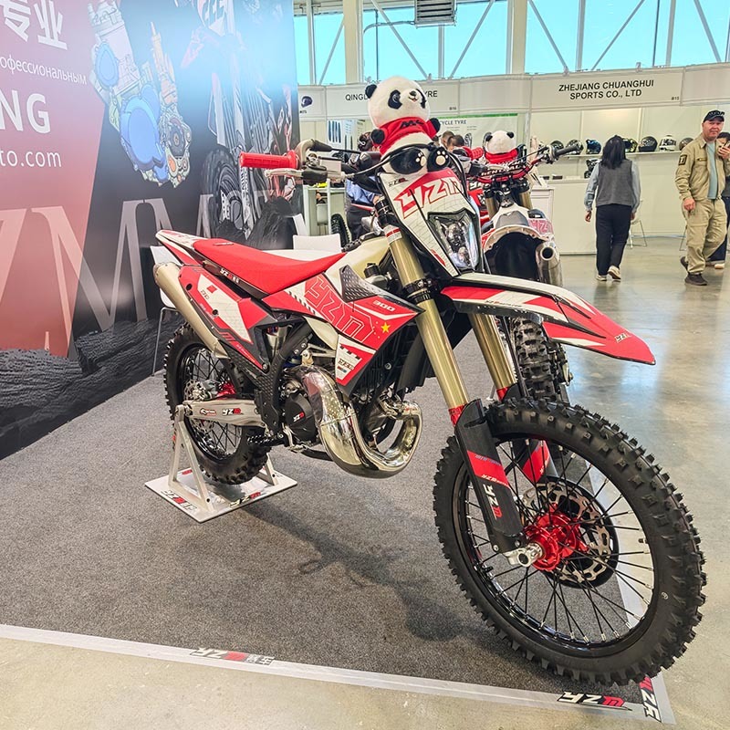 YZ300XX