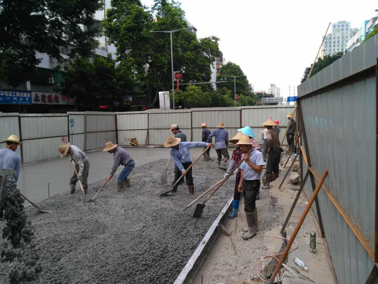 汕頭市長(zhǎng)江路（天山路～泰山路）維修改造工程 