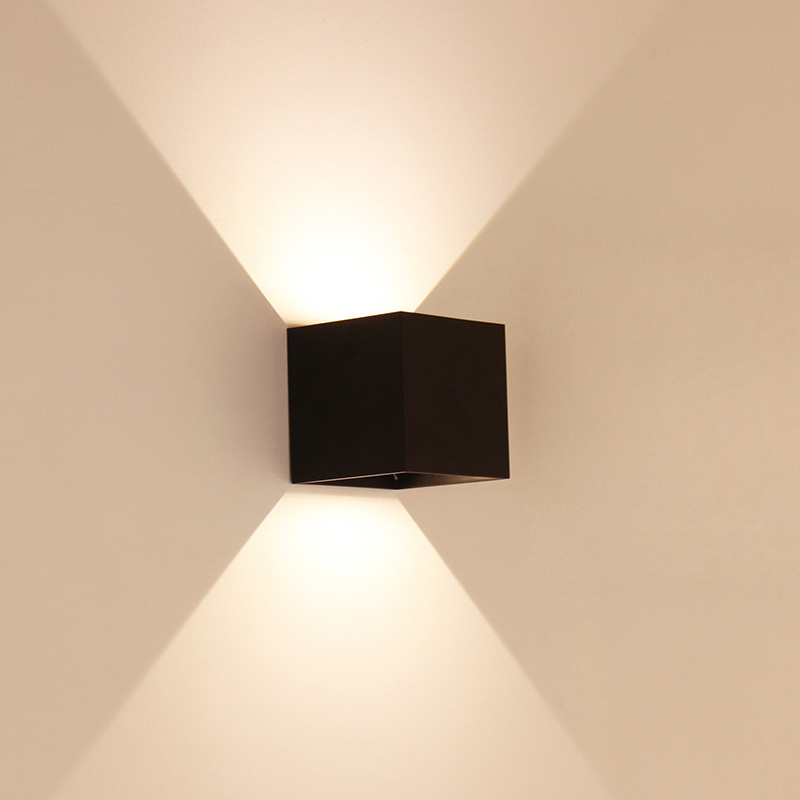 Wall Lamp