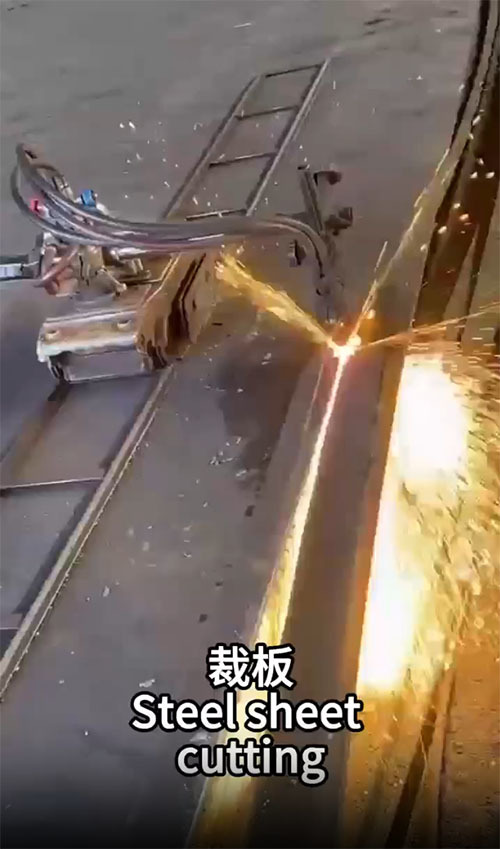 视频标题