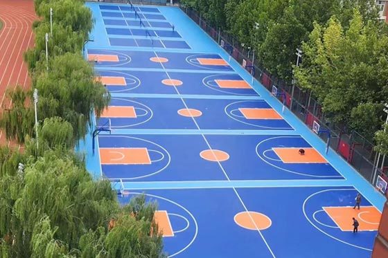 Outdoor polyurethane floor