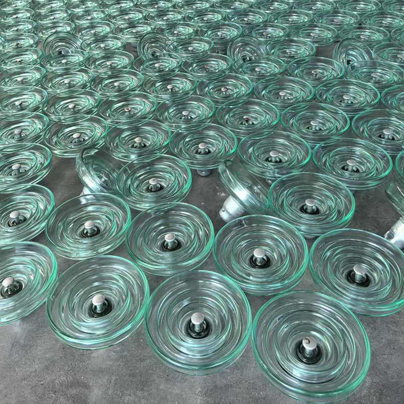 Glass insulator