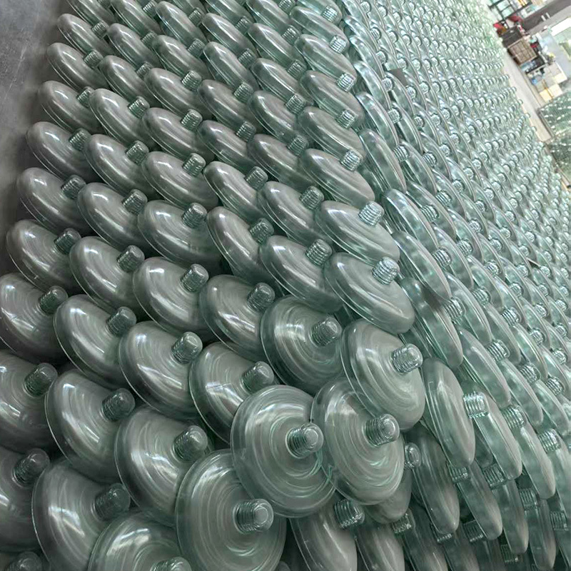 Glass insulator