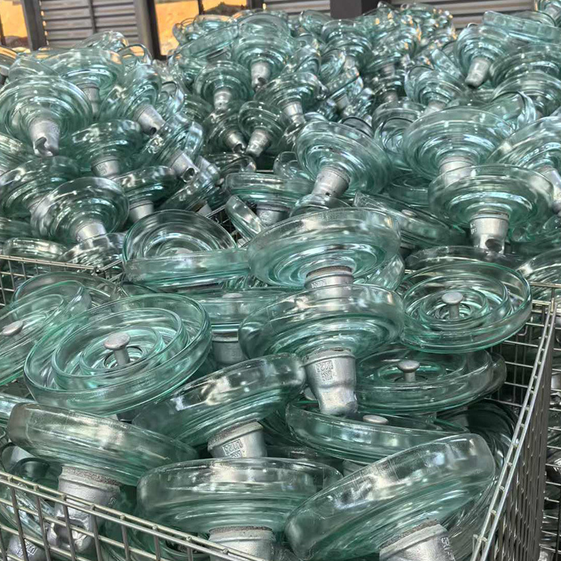 Glass insulator