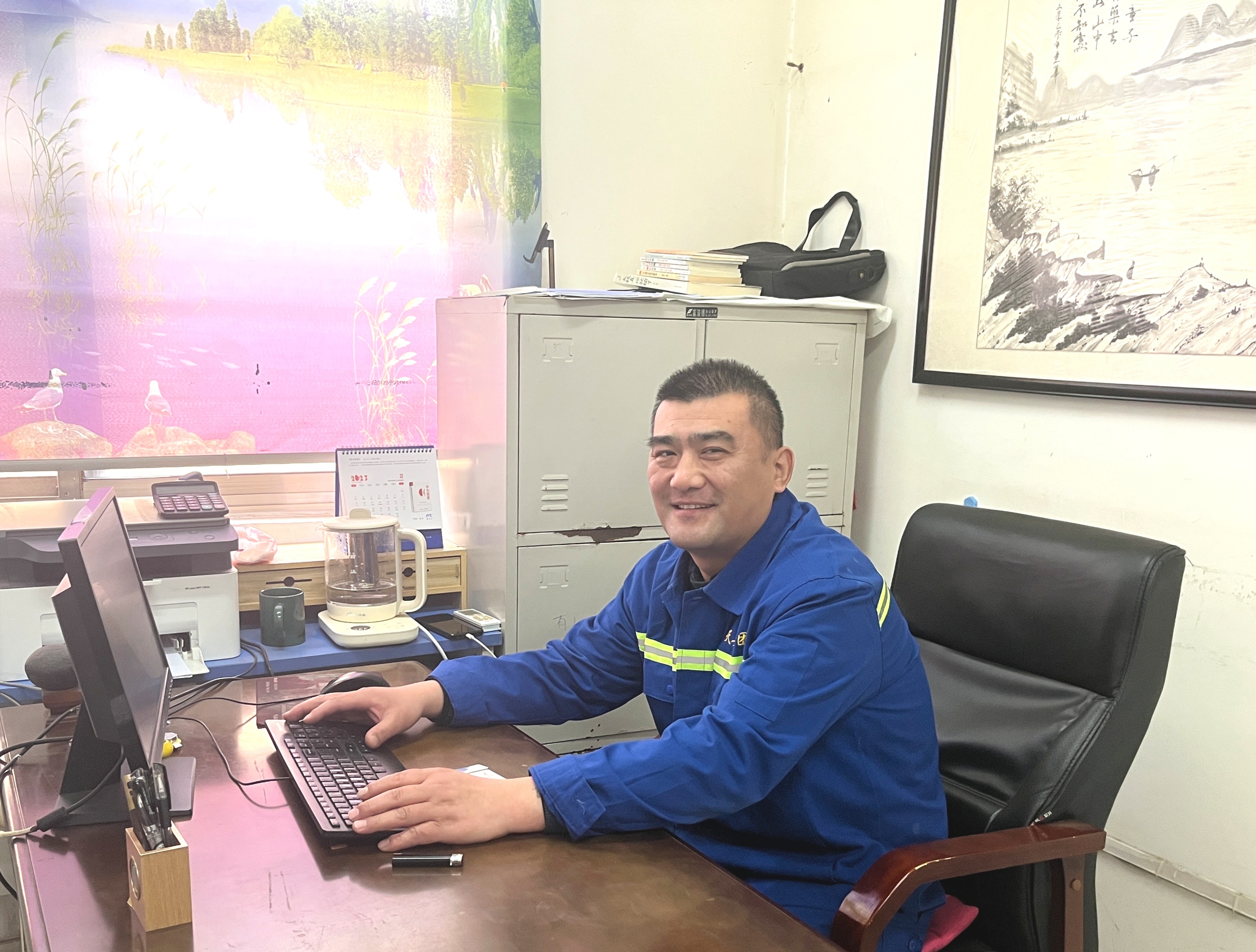 愛(ài)工人 愛(ài)企業(yè) 精業(yè)務(wù) 思改革 ——記宏陽(yáng)礦業(yè)機(jī)廠、洗煤廠廠長(zhǎng)溫明健